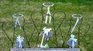 Read more about the article Cemetery Folk Art Pieces – Made with Love